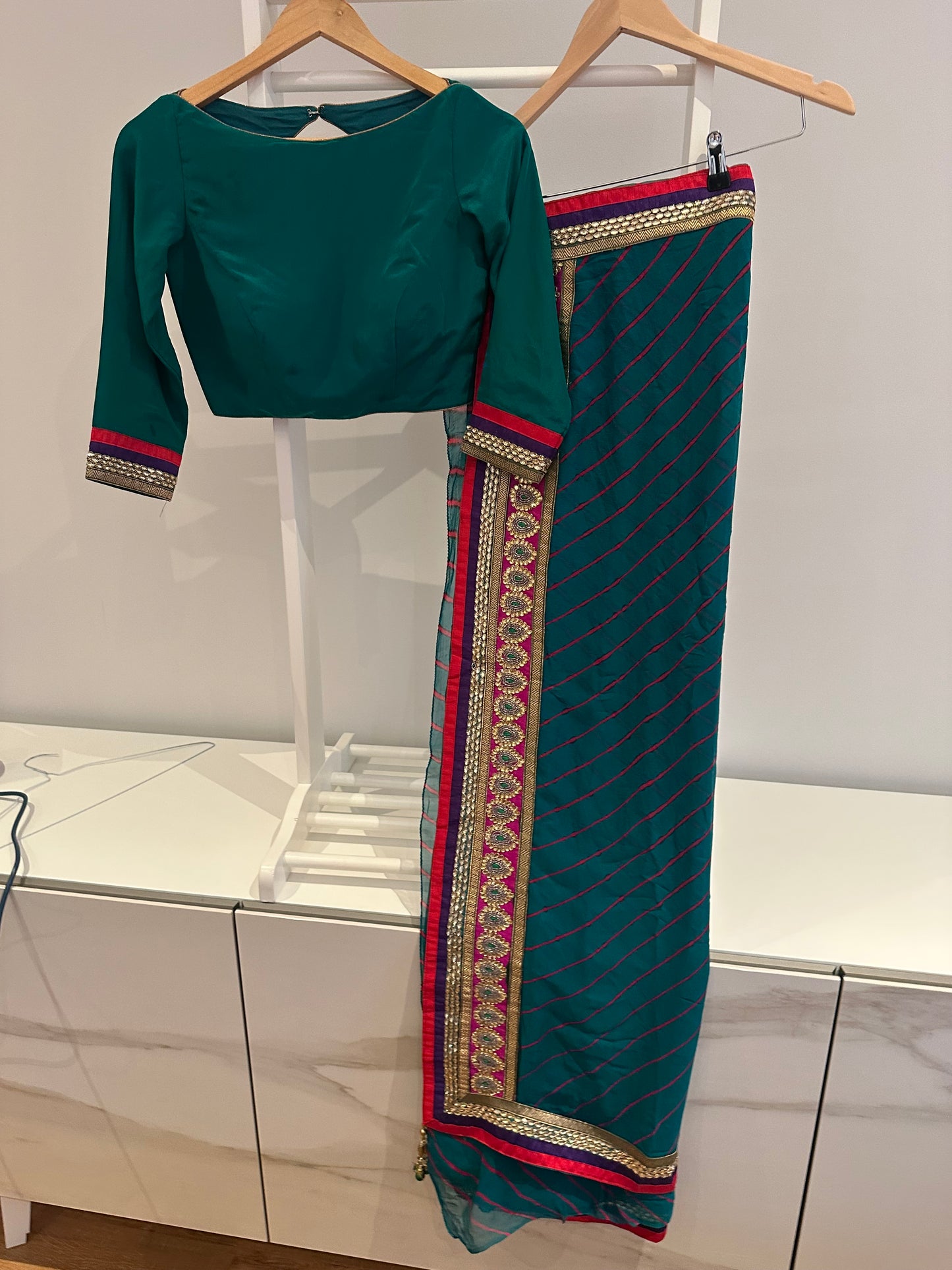 Preloved teal sari