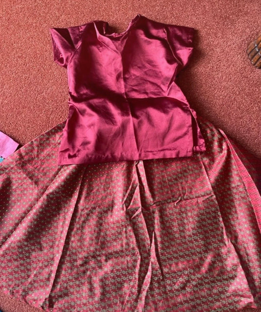 Girls skirt And top