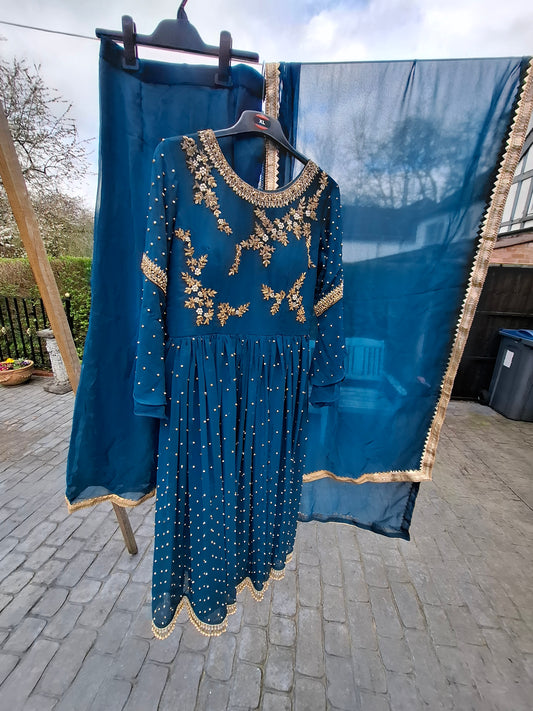 Preloved petrol blue beaded outfit 3 piece.