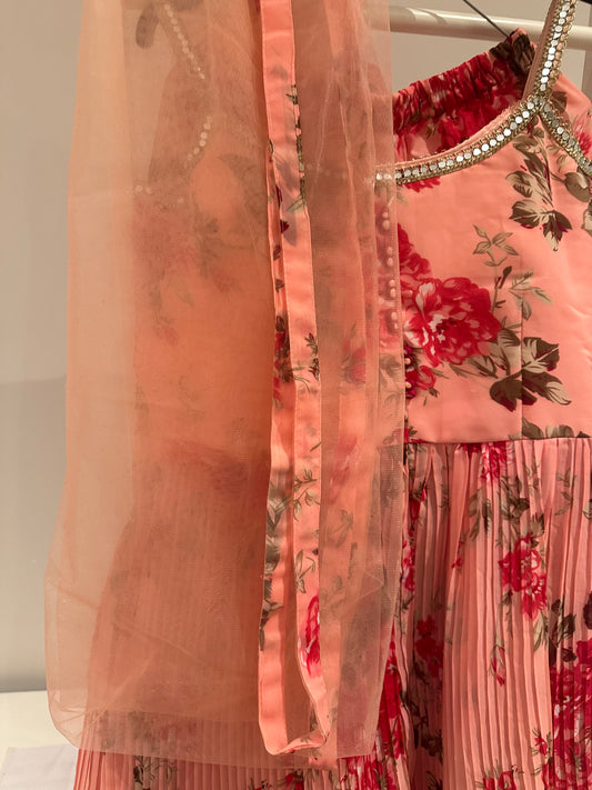 Bright Peach/Pink silk/chiffon suit **NEW with tags**