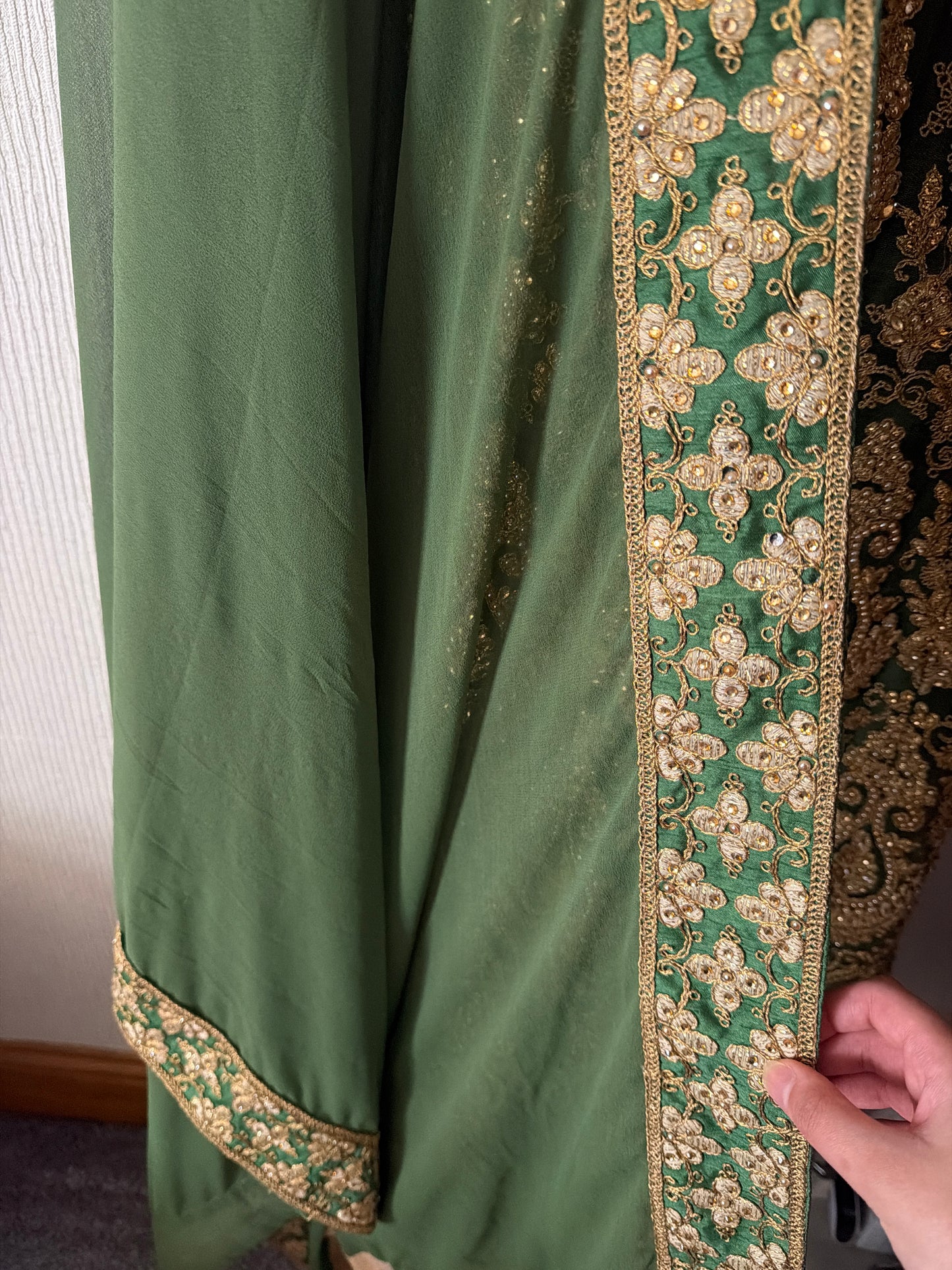 Preloved green Anarkali Suit