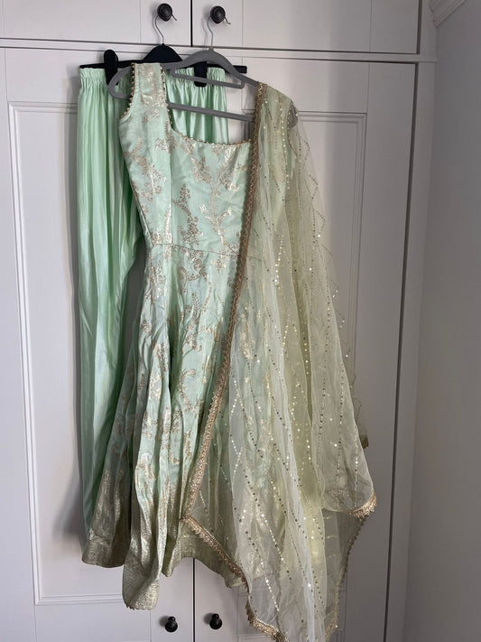Preloved India Girls Green Pjami Suit