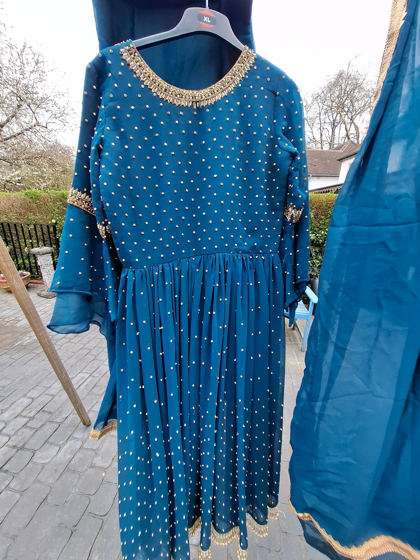 Preloved petrol blue beaded outfit 3 piece.