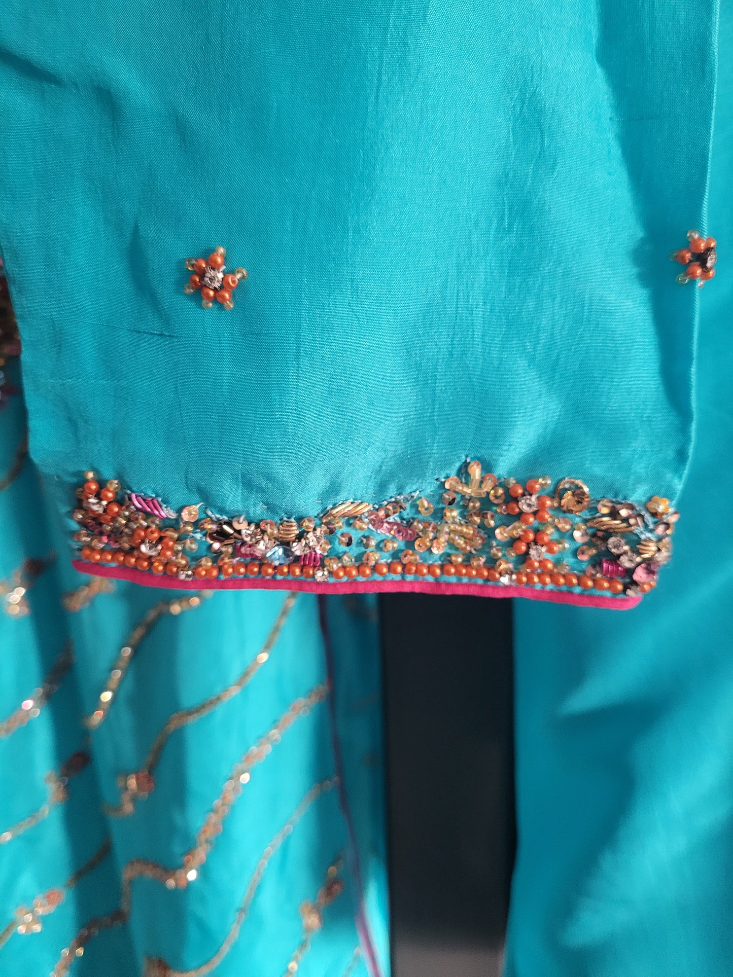Beautiful turquoise Indian Pakistani embroidered shalwar kameez 3 piece suit