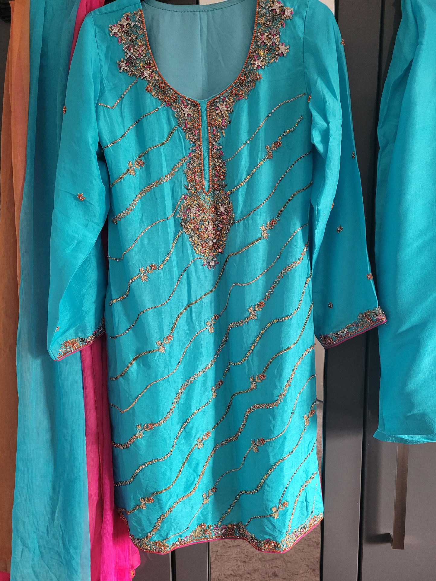 Beautiful turquoise Indian Pakistani embroidered shalwar kameez 3 piece suit