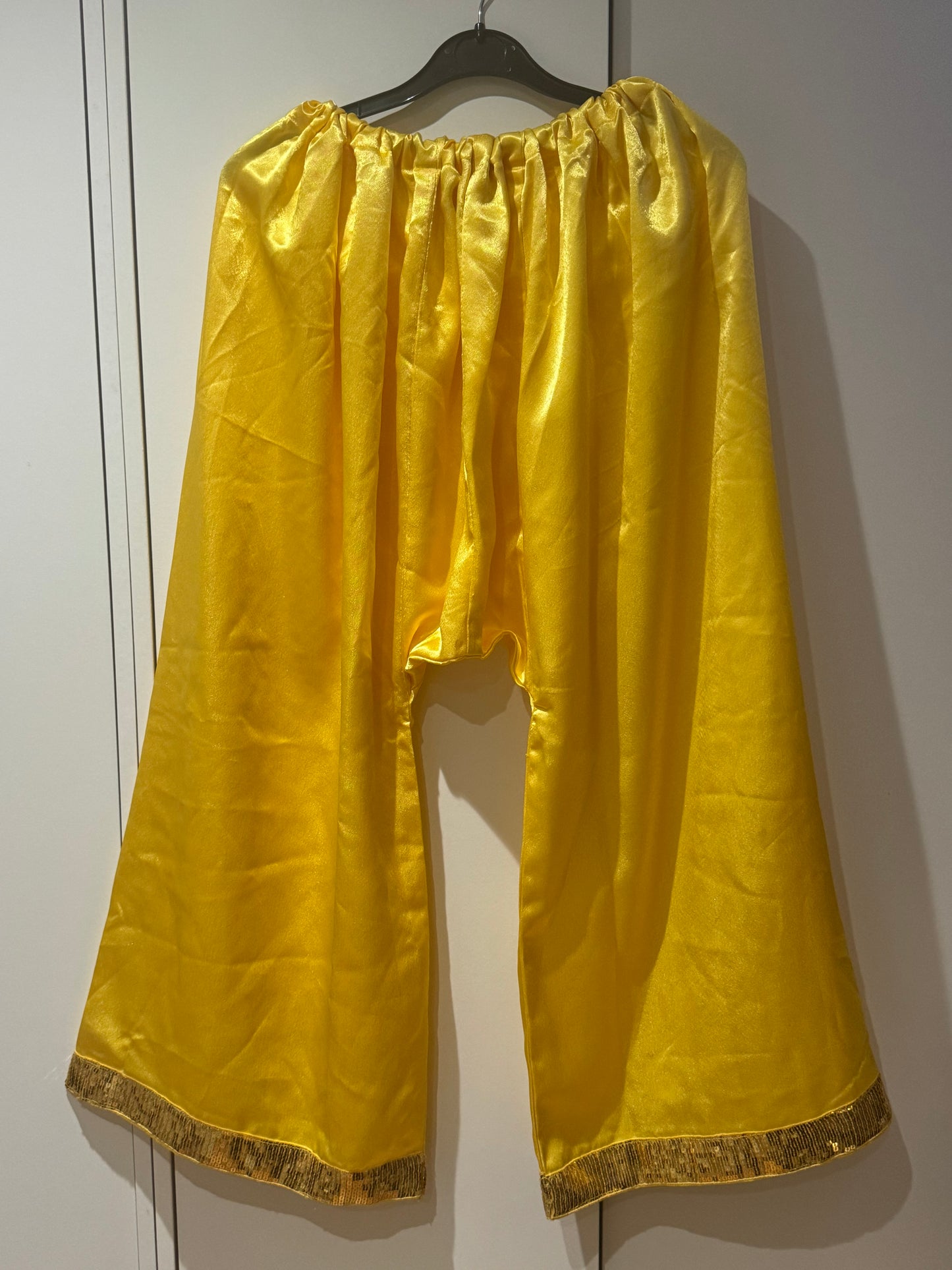 Sunshine Yellow Punjabi Suit Set – Small – Includes Beaded Dupatta & Straight Leg Trousers