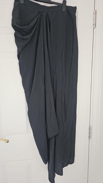 Brand new Zarrisa stunning Dhoti 3 piece party outfit
