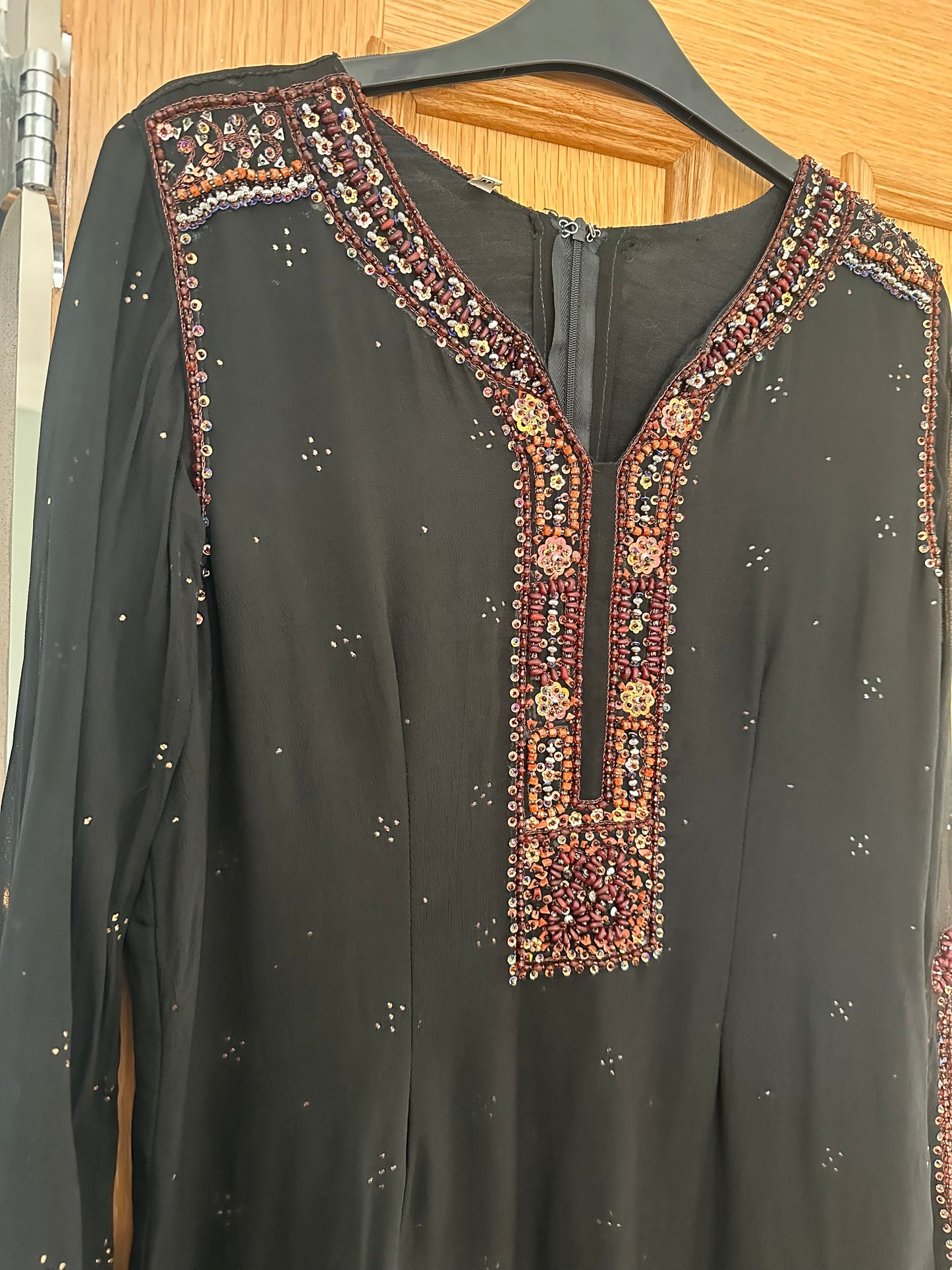 Preloved Black and brown suit
