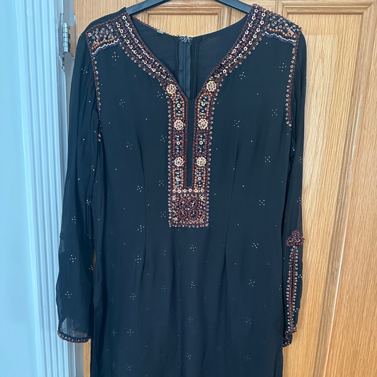 Preloved Black and brown suit