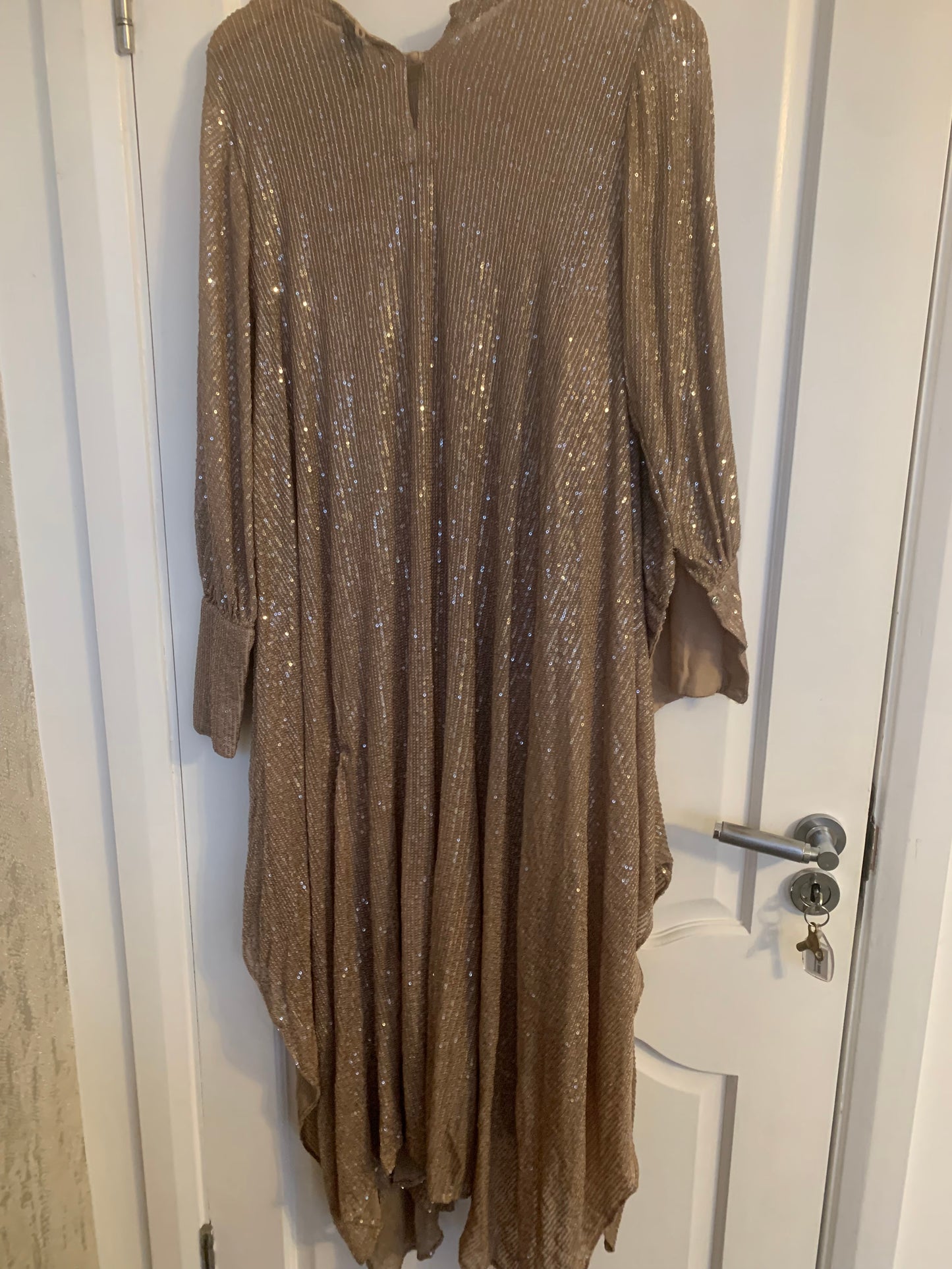 High low design outfit