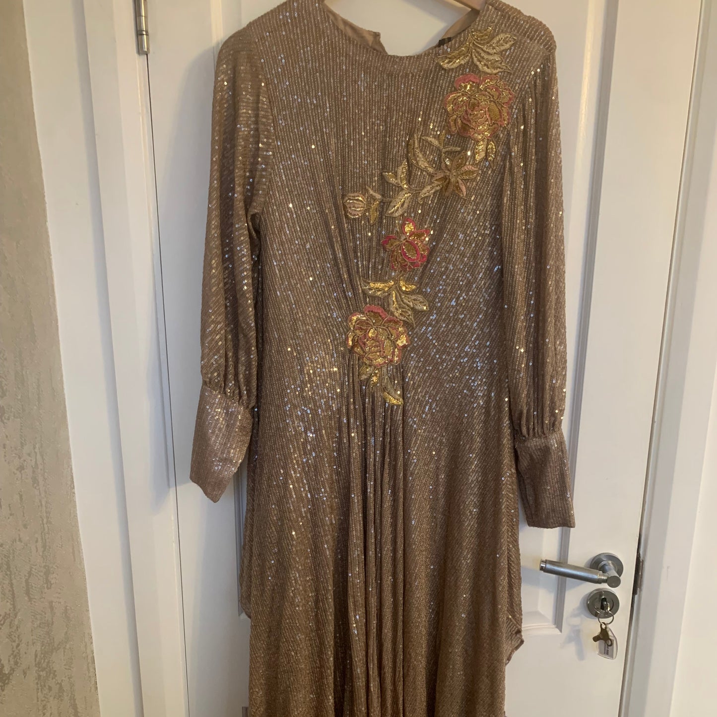 High low design outfit