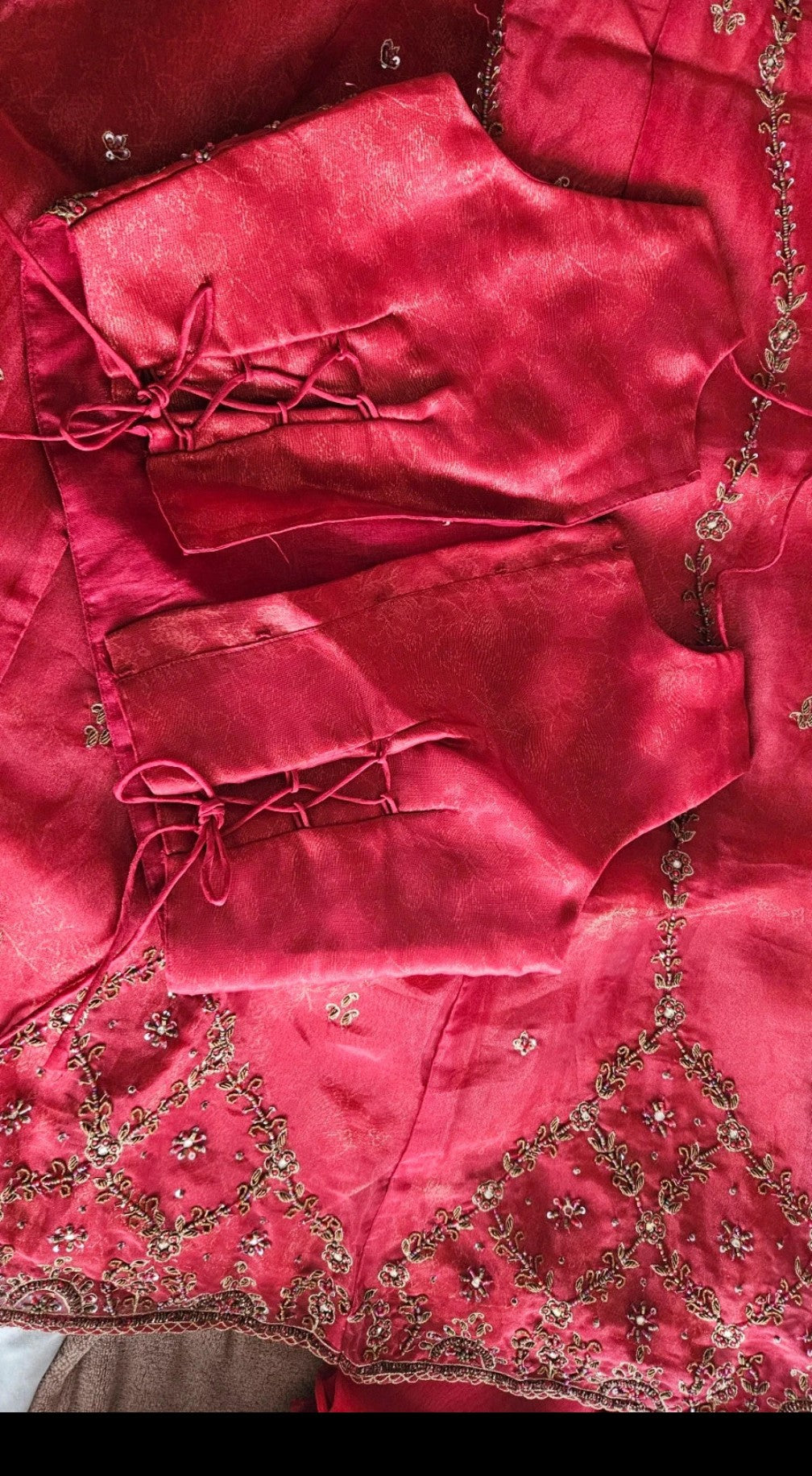 Red lengha for a young child 9years/134 cm