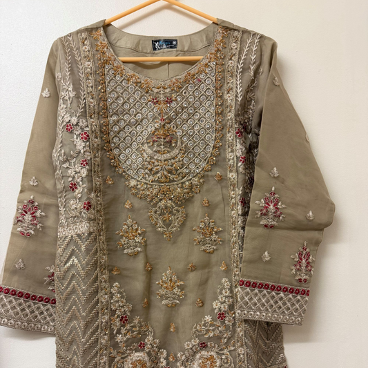 Pakistani traditional wear Golden