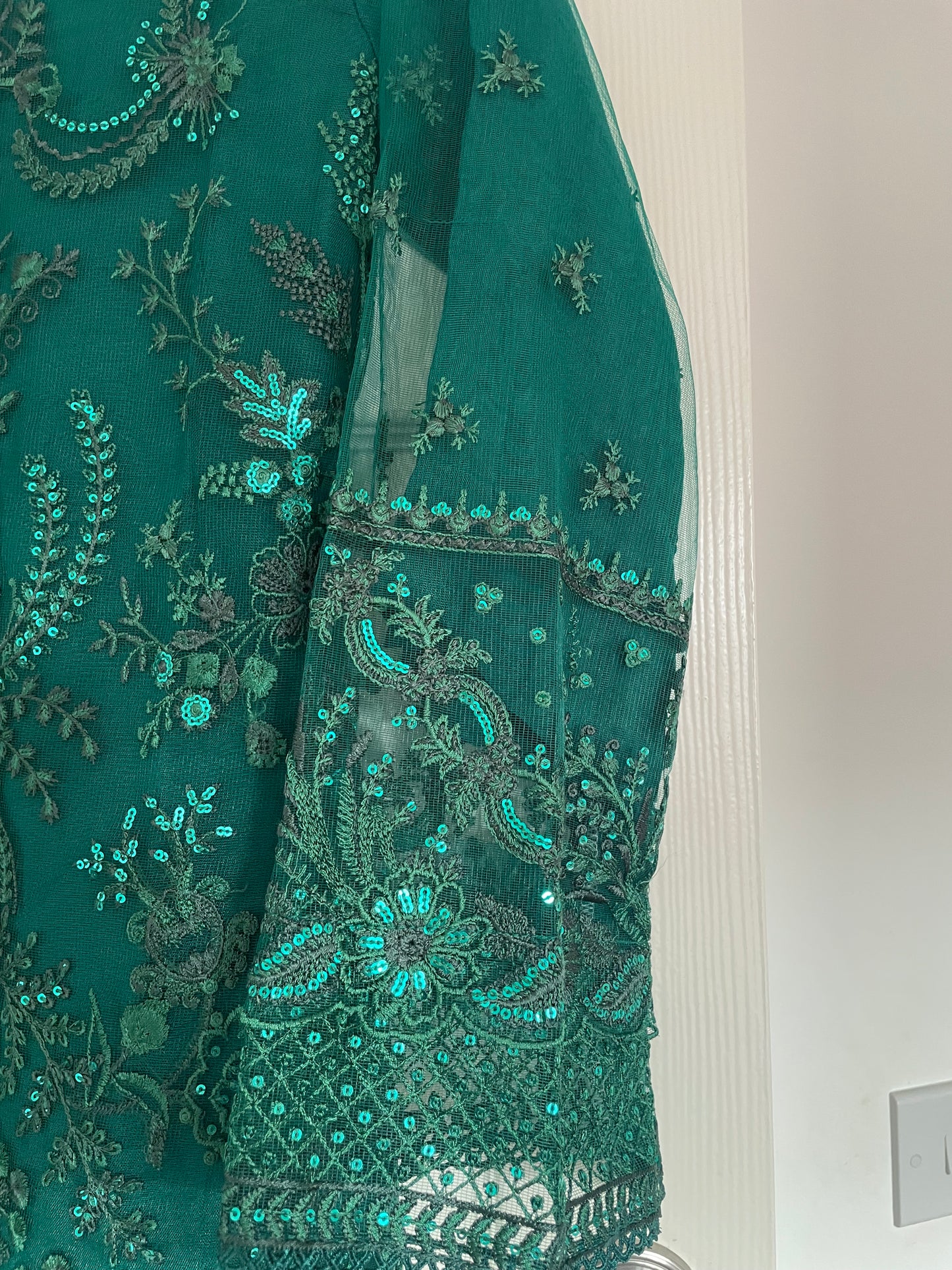 Brand new baroque green outfit - kameez and straight trousers