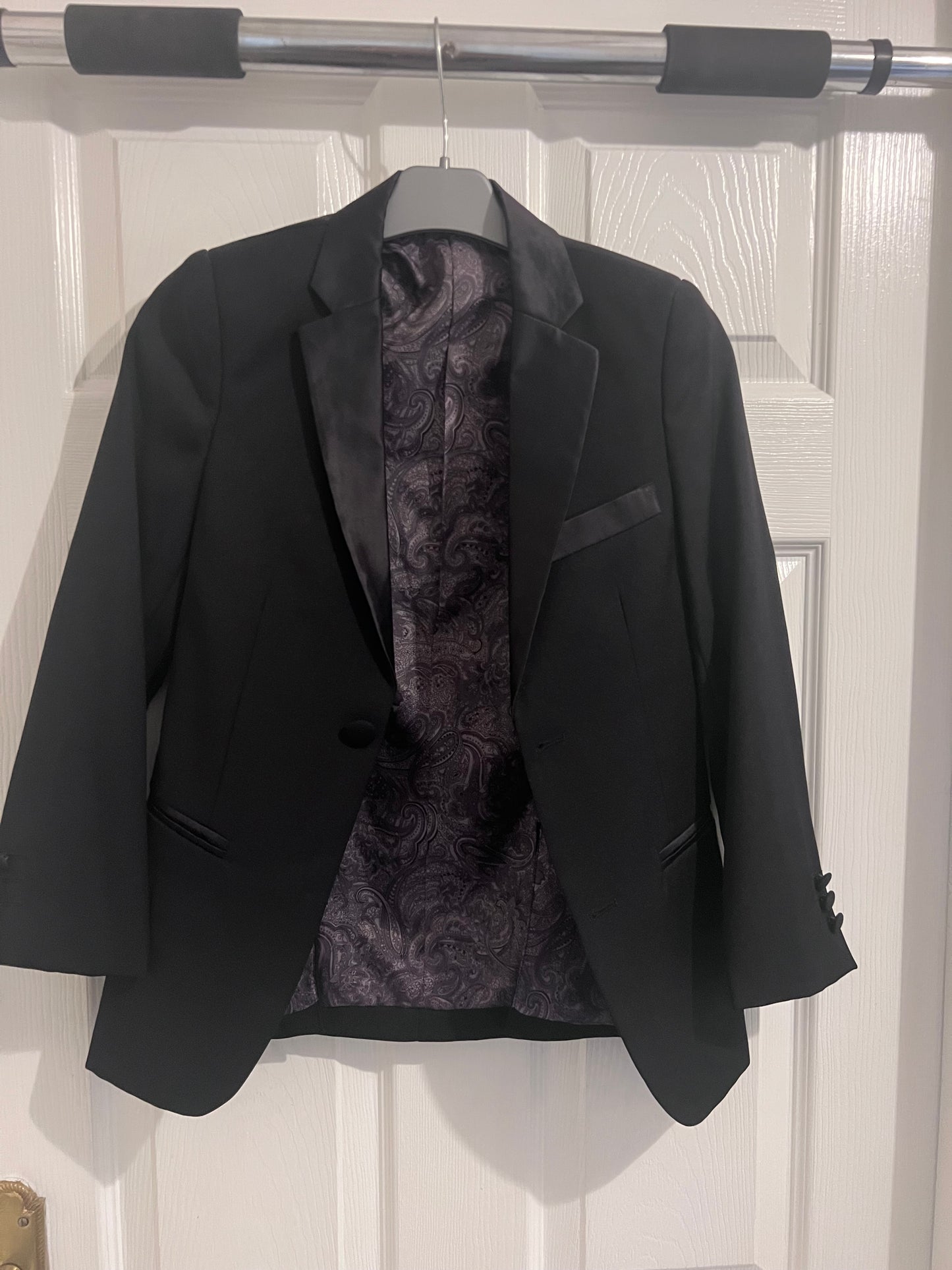 Black blazer and trouser children’s set size 9 years