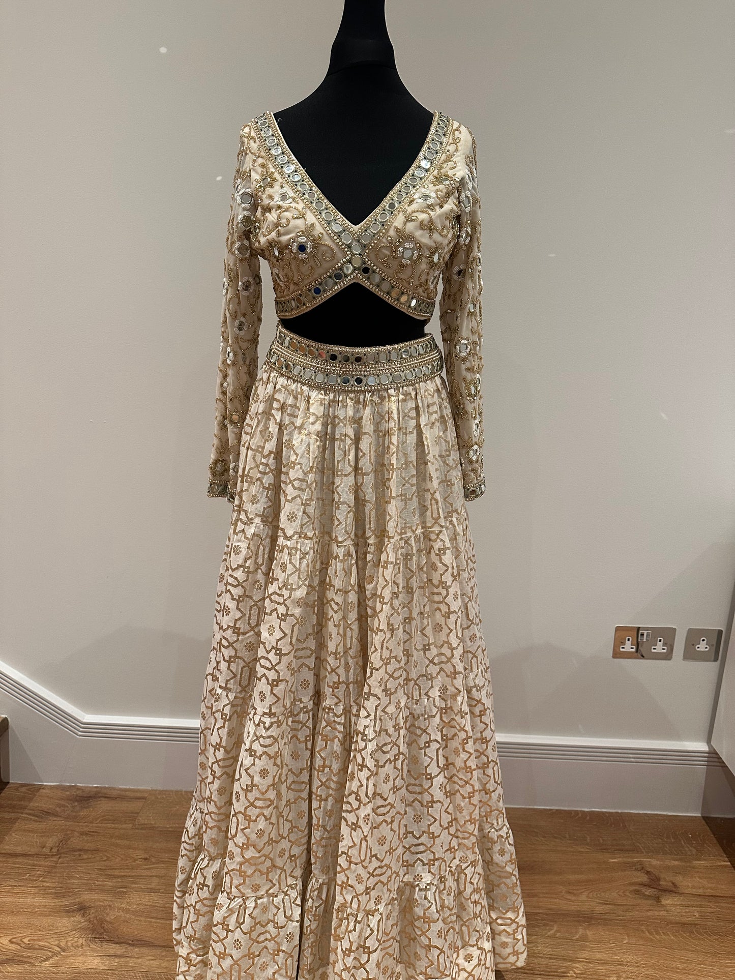 Neha Khullar - BRAND NEW