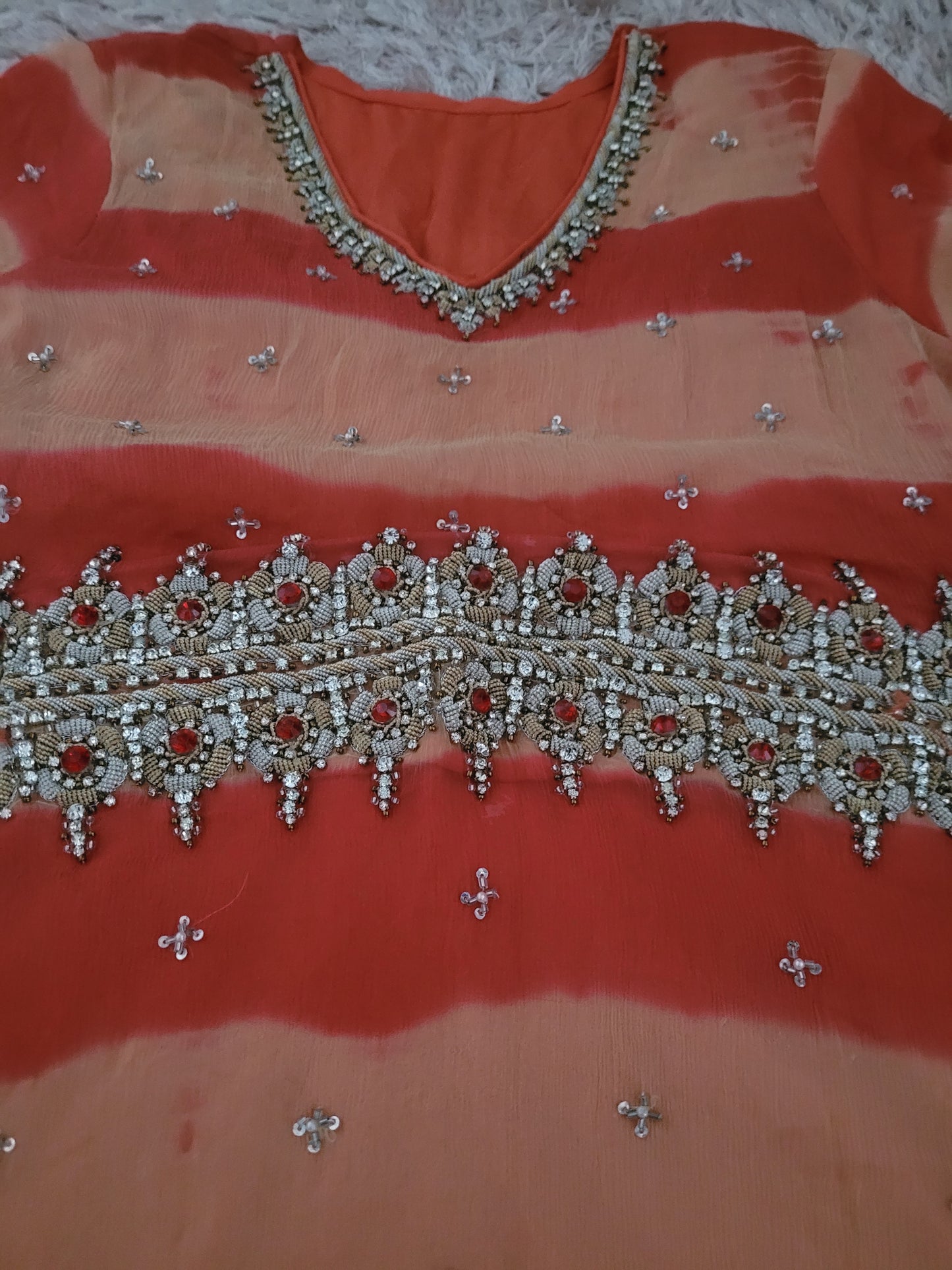 Beautiful heavy embroidered shalwar kameez suit size xs