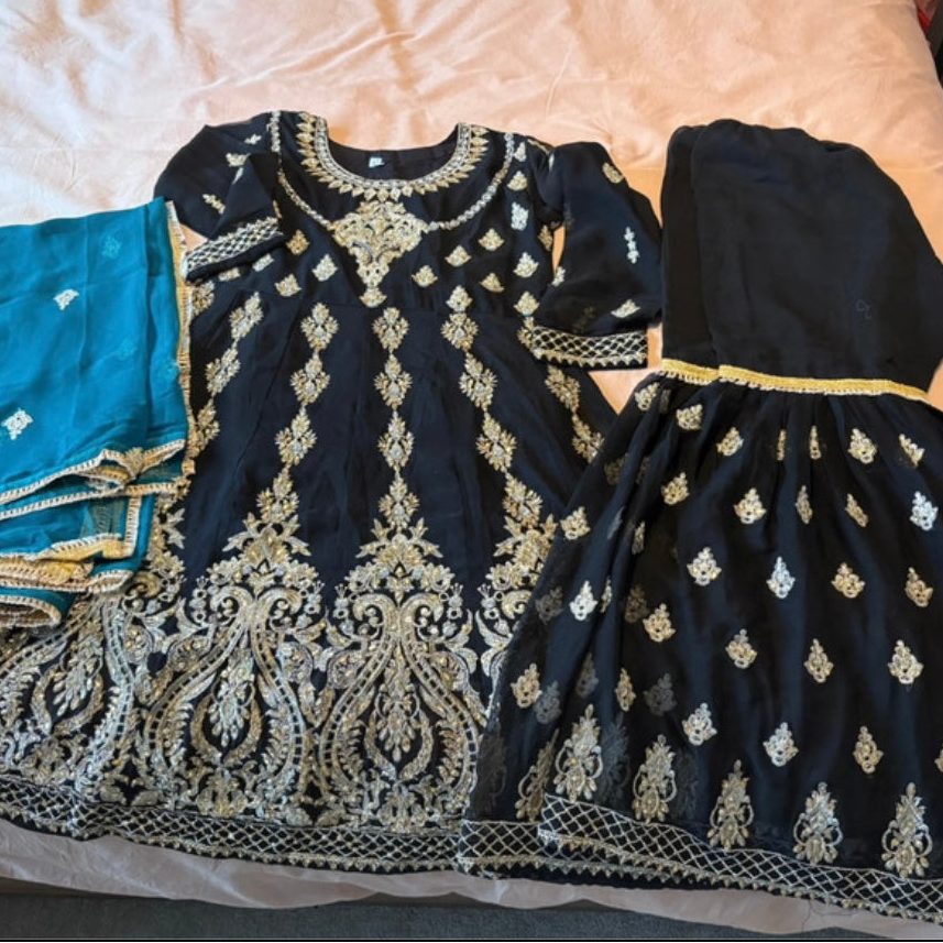 Party outfit (3 piece)