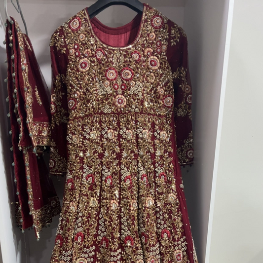 Preloved Red Indian Wedding dress with trail.