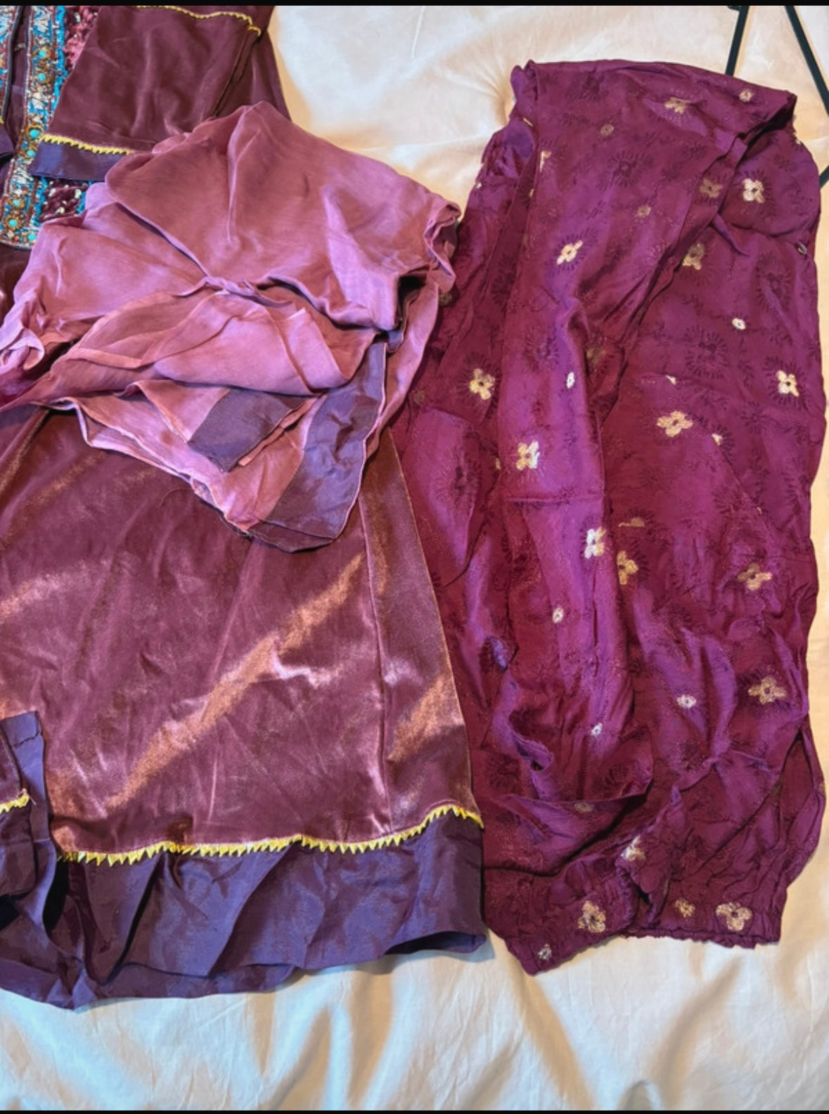 Velvet party outfit (3 piece)