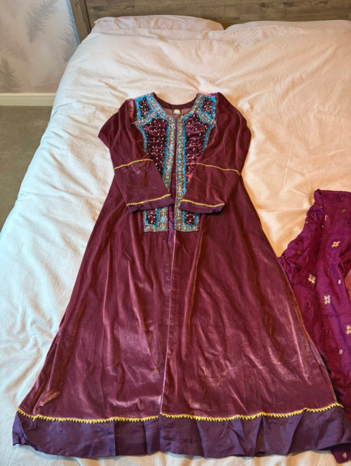 Velvet party outfit (3 piece)