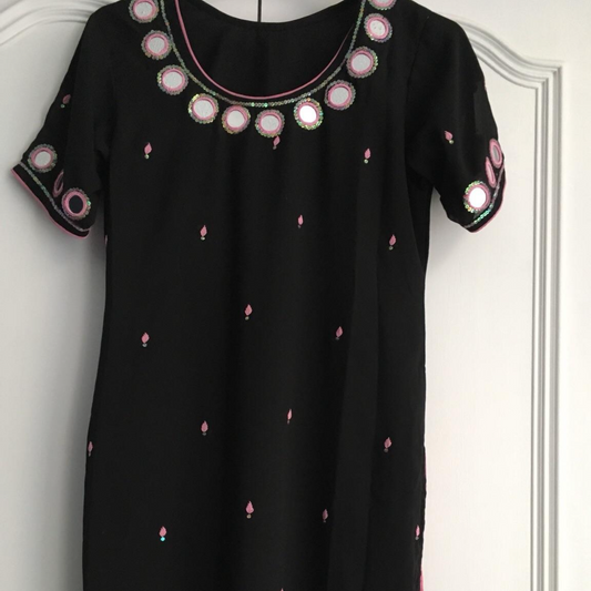 Mirror detailed dress