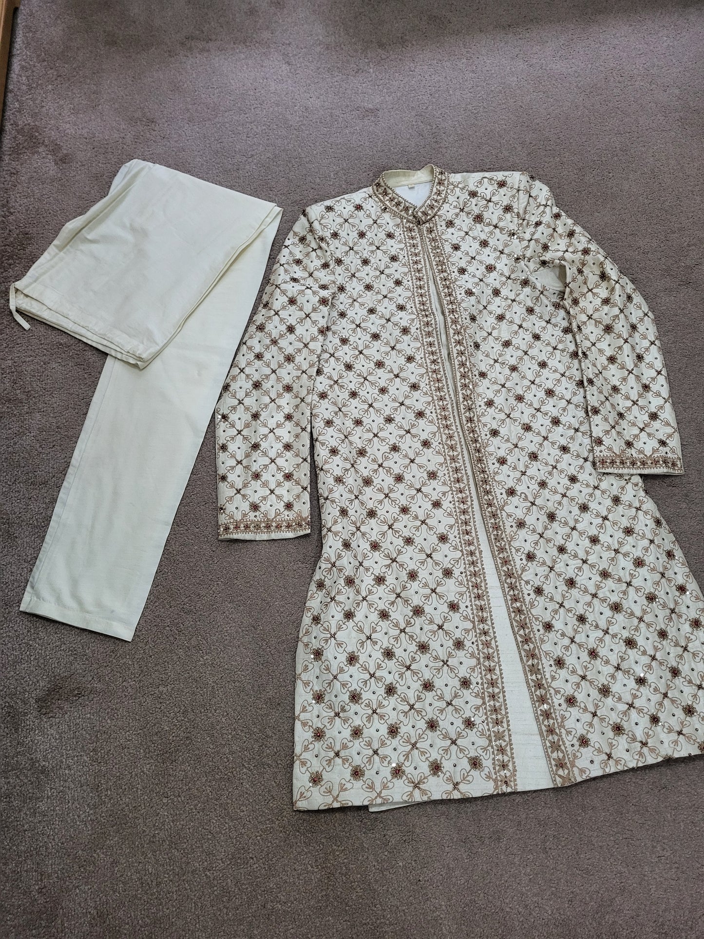 Mens Off White/Cream Embellised and Embroidered Sherwani