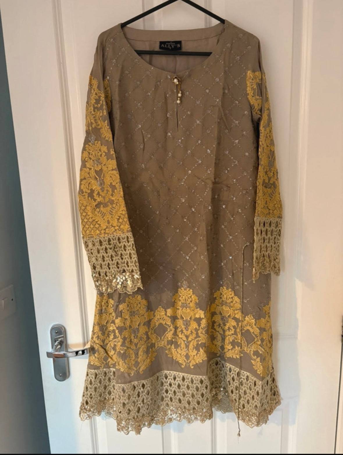 Party outfit (3 piece)