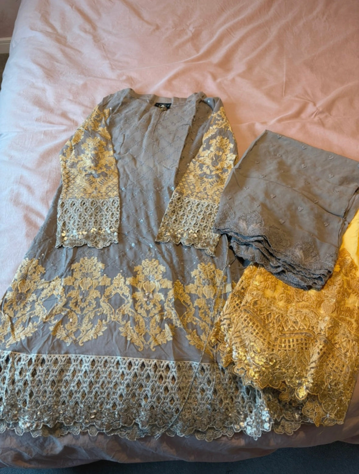 Party outfit (3 piece)