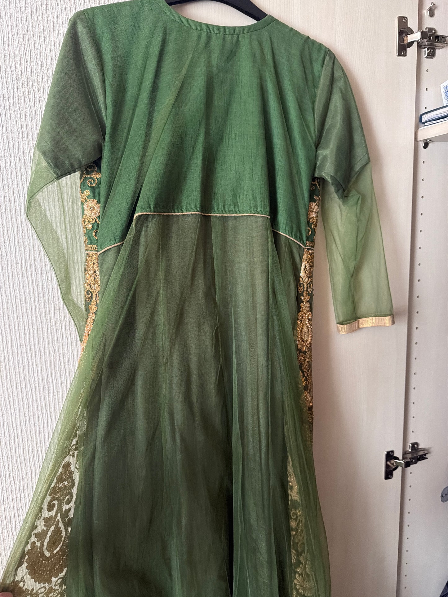 Preloved green Anarkali Suit