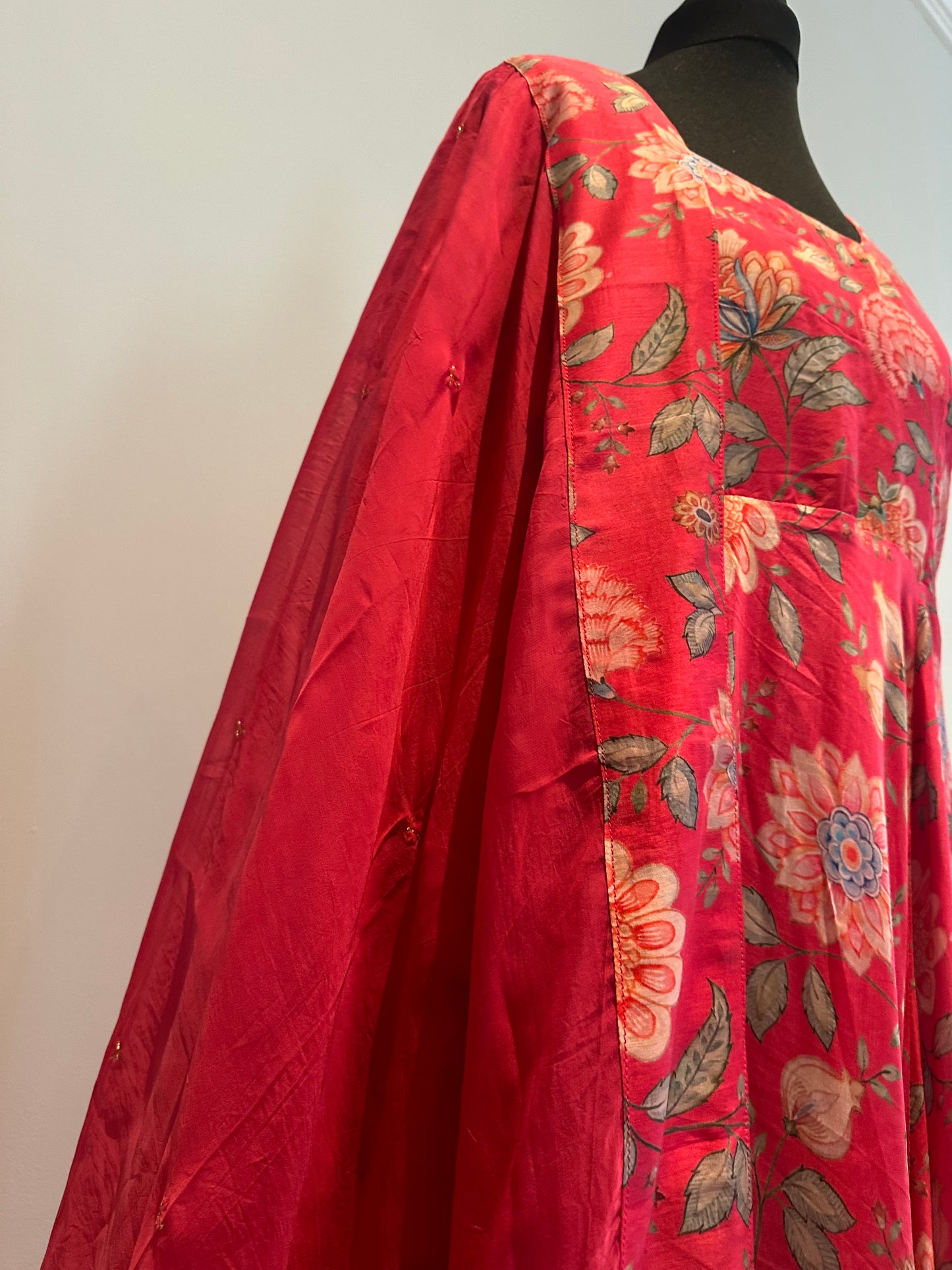 Preloved Indian Itraake Anarkali/Dress 3 PIECE BRAND NEW