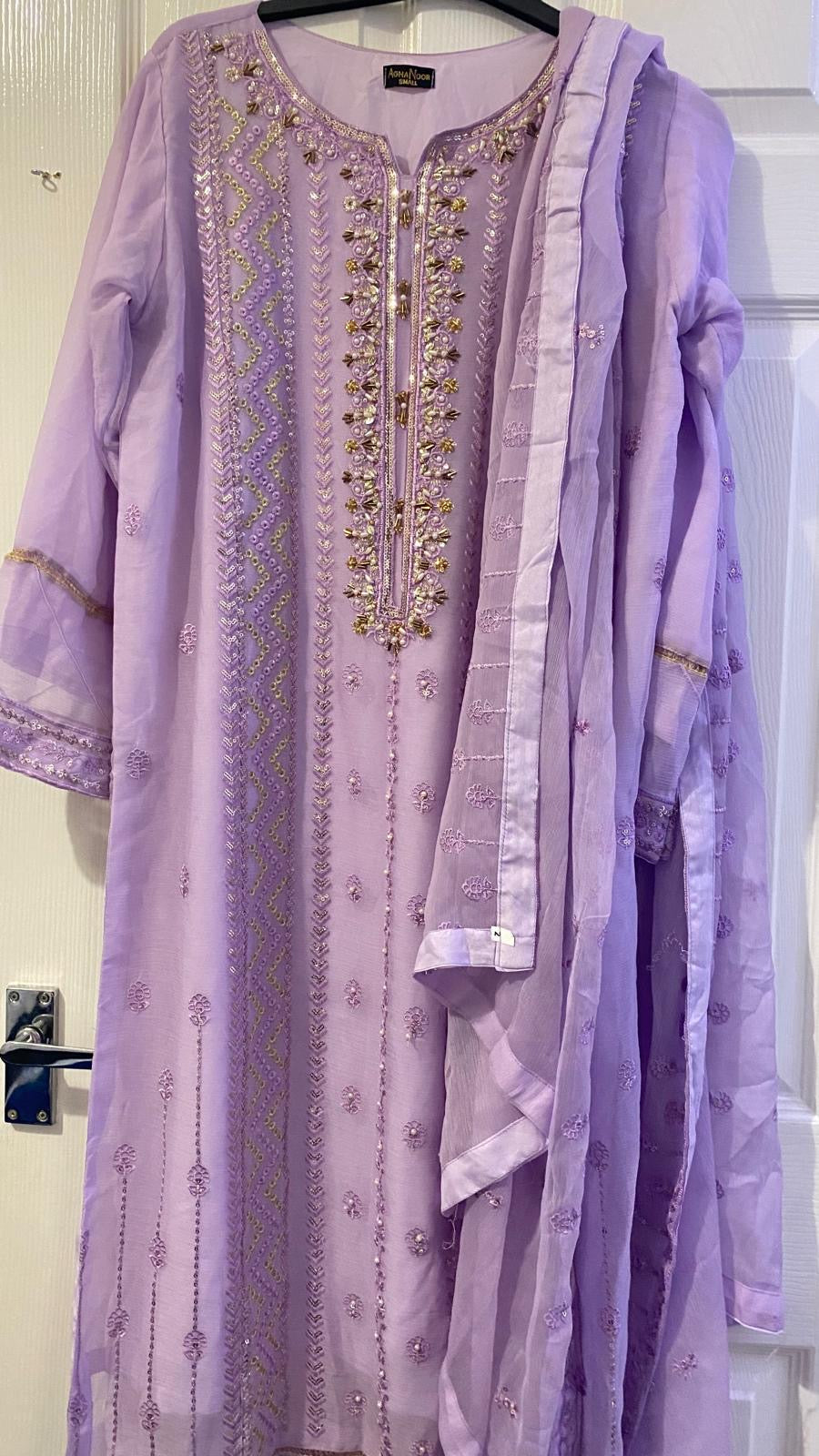 Preloved Lilac Indian suit 3 pieces
