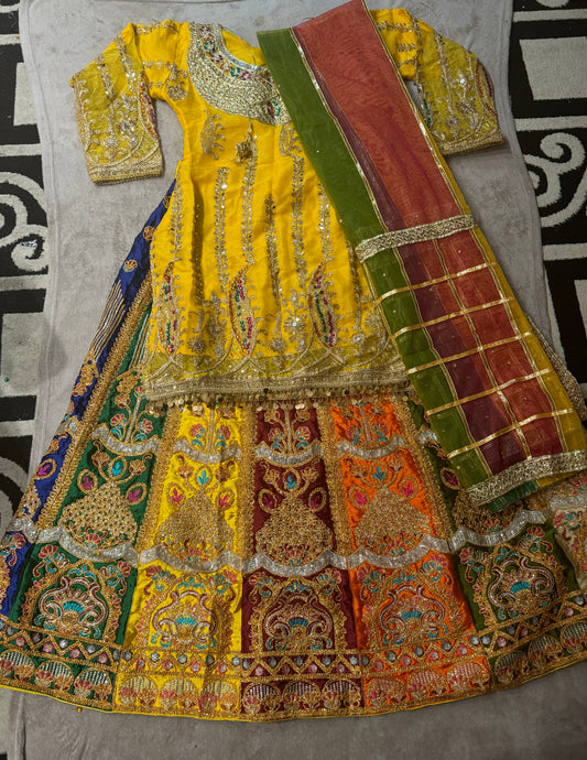 Luxury Multicolour Lehenga Choli Set – Heavy Embroidery & Mirror Work with Dupatta