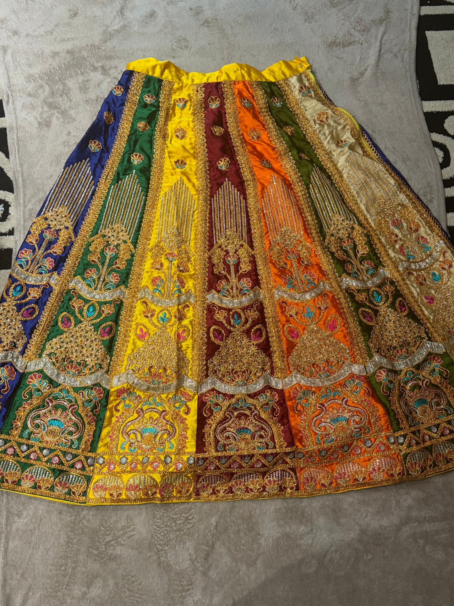 Luxury Multicolour Lehenga Choli Set – Heavy Embroidery & Mirror Work with Dupatta