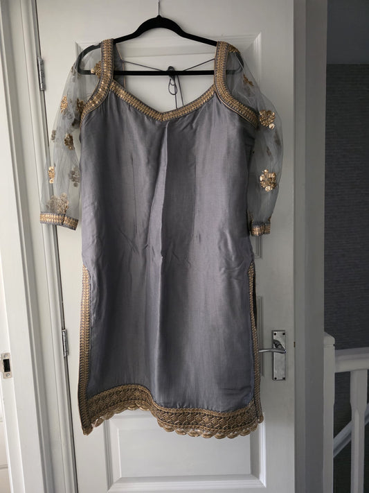 Preloved lilac punjabi suit