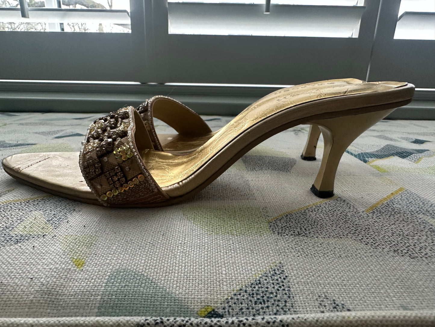 Sandals brand new gold