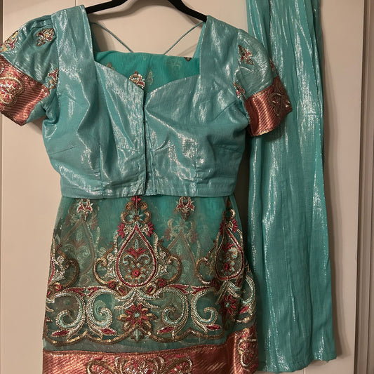 Turquoise pink saree