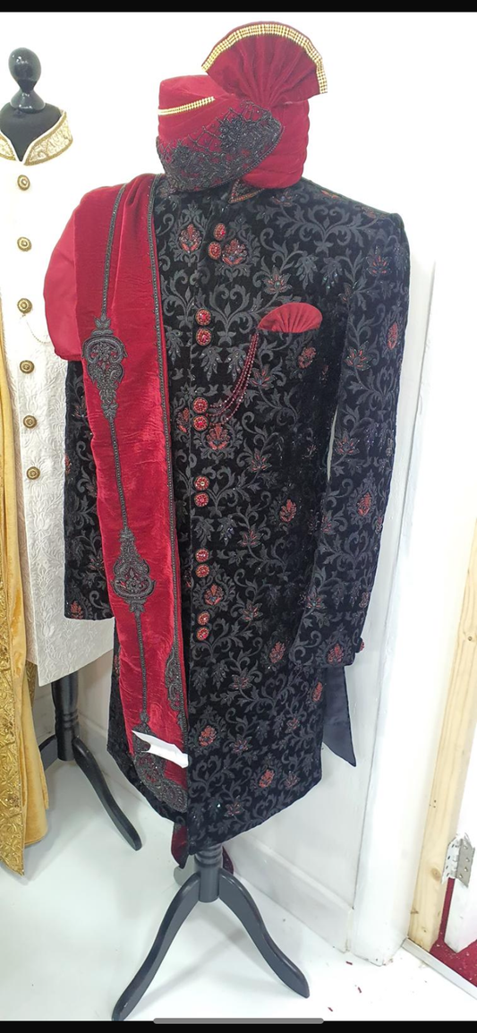 Men’s sherwani
