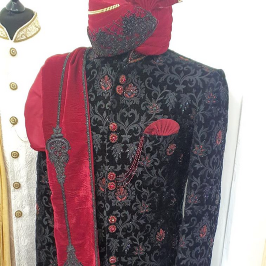 Men’s sherwani