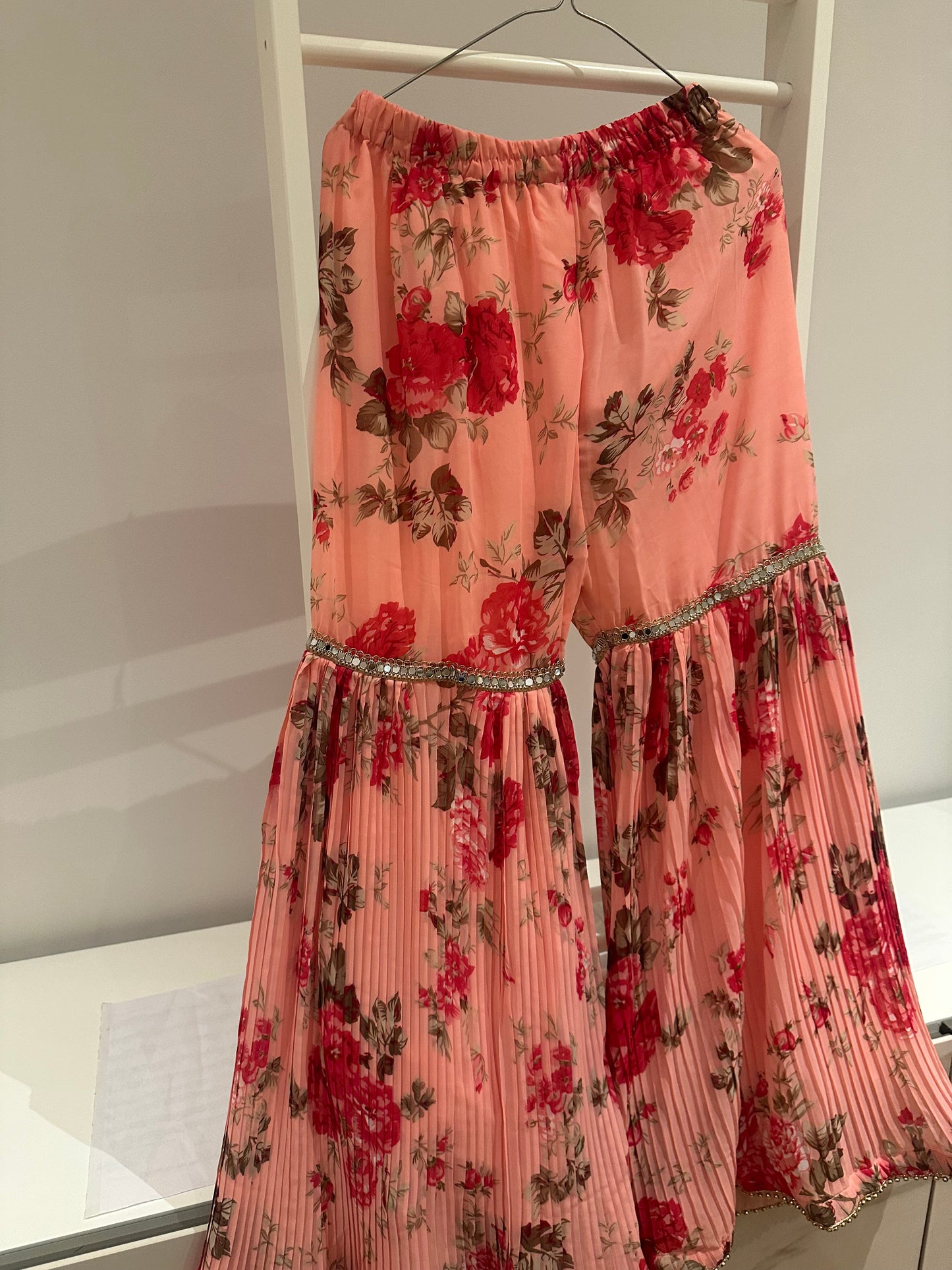 Bright Peach/Pink silk/chiffon suit **NEW with tags**