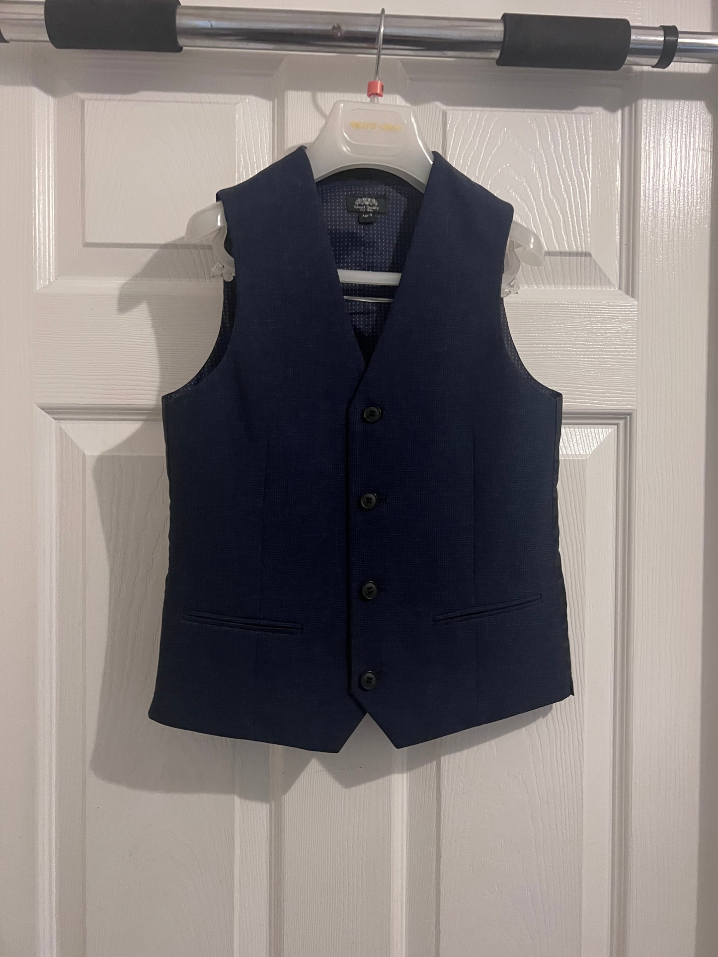Waist coat and trouser 9 year child’s outfit