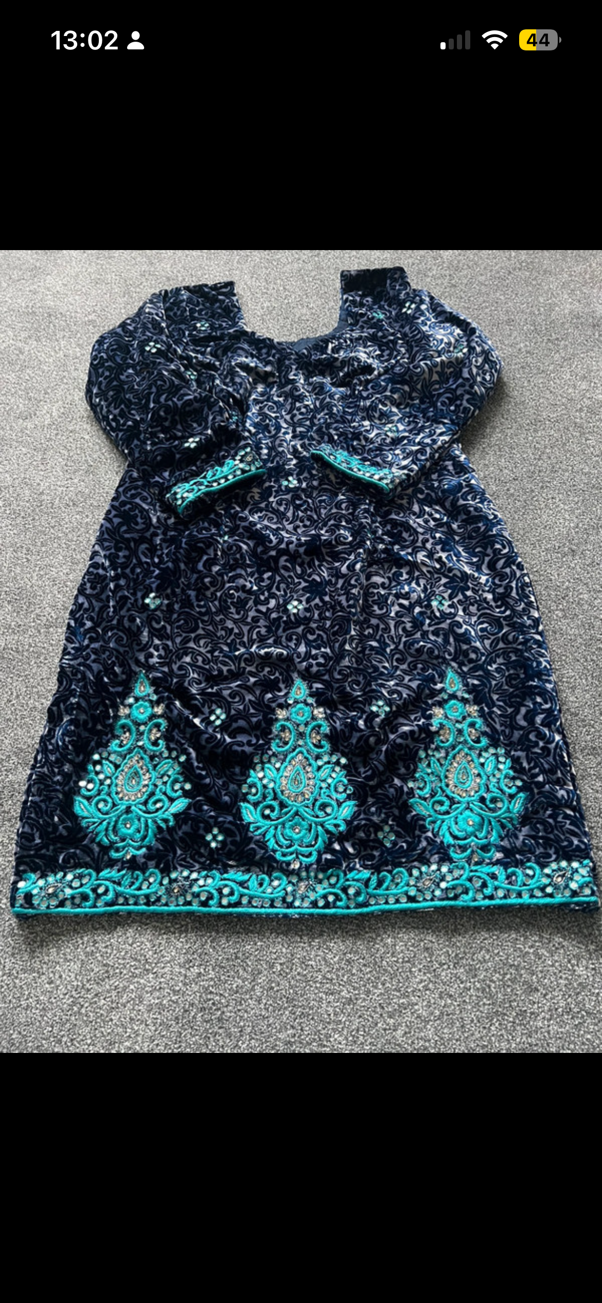 Velvet shirt with handwork embroidery