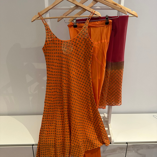Preloved peach strappy suit