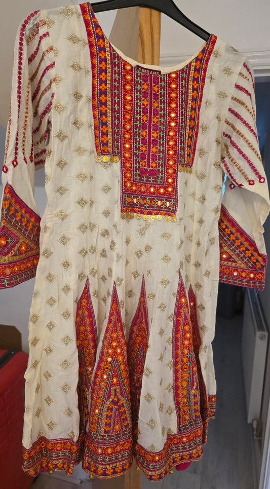 Girls preloved punjabi  Pink and White suit